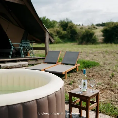 Glamping Pettirosso Luxusní stan Fratta Terme