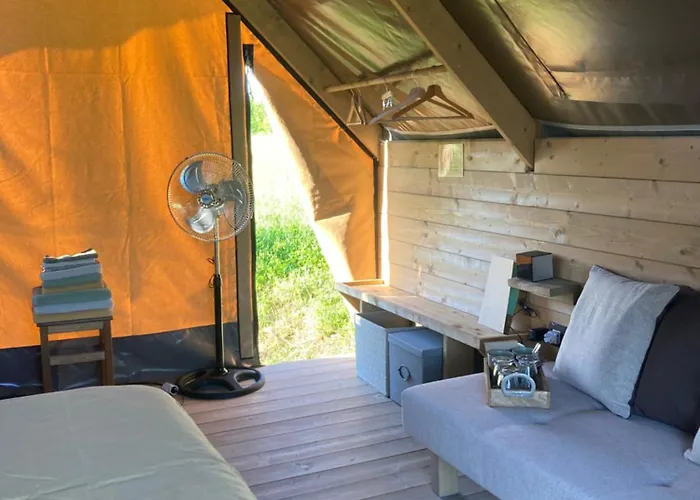 Glamping Pettirosso * Фратта-Терме