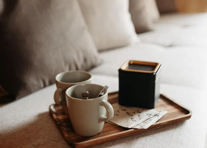 Glamping Pettirosso Фратта-Терме